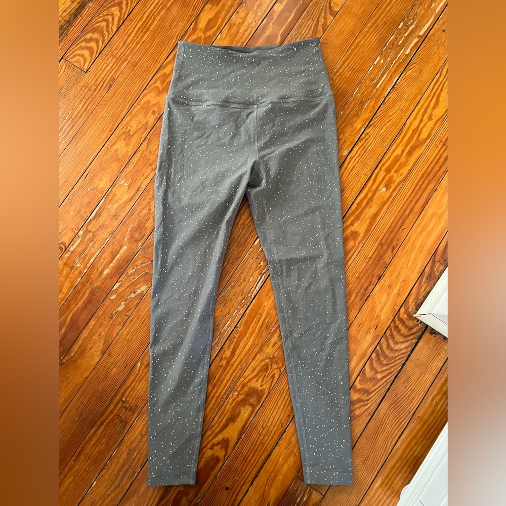 NWOT Beyond Yoga High Waist Midi Leggings